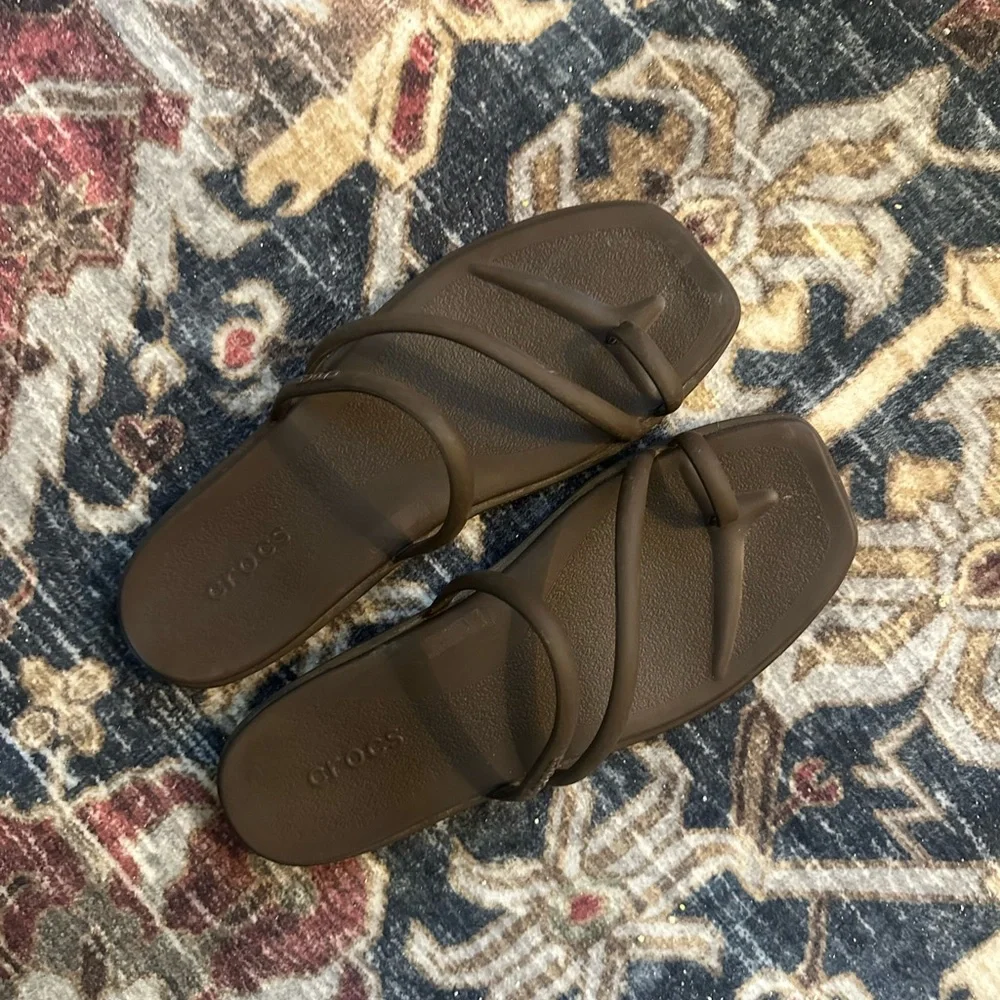 Crocs Strappy Miami Sandals - Coffee - Picture 4 of 5